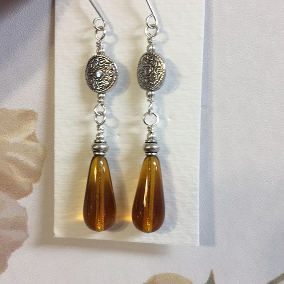 handmade Jewelry - Handmade honey amber colored drop silver earrings